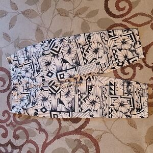 Vintage Floral Crop Pants